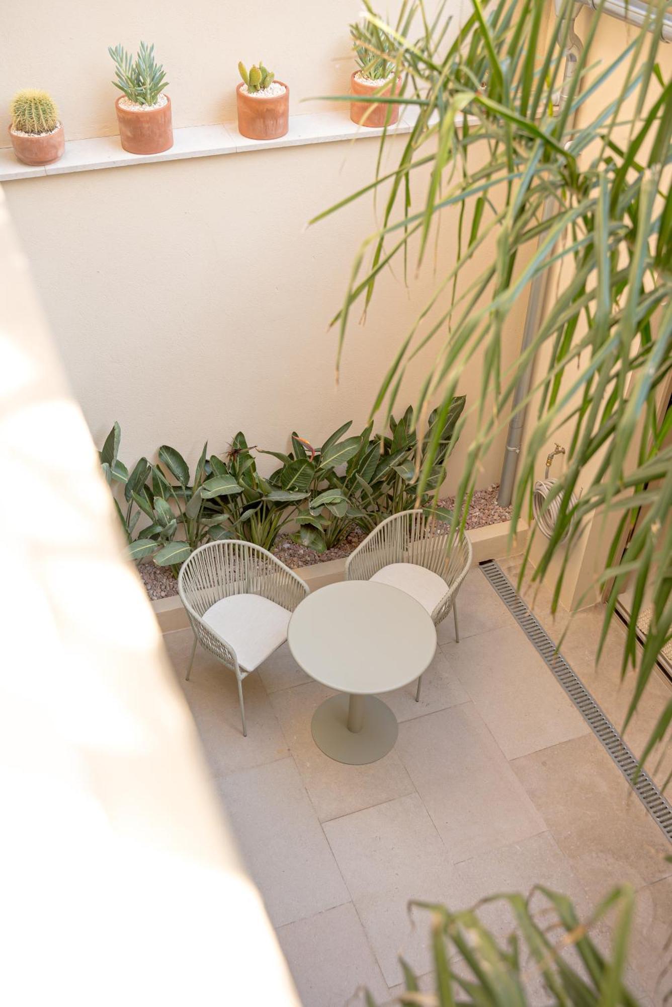Studios Raffines Avec Terrasses - Plages, Ville Et Gare A Pied - Maison Raphael Saint-Raphaël Exteriér fotografie