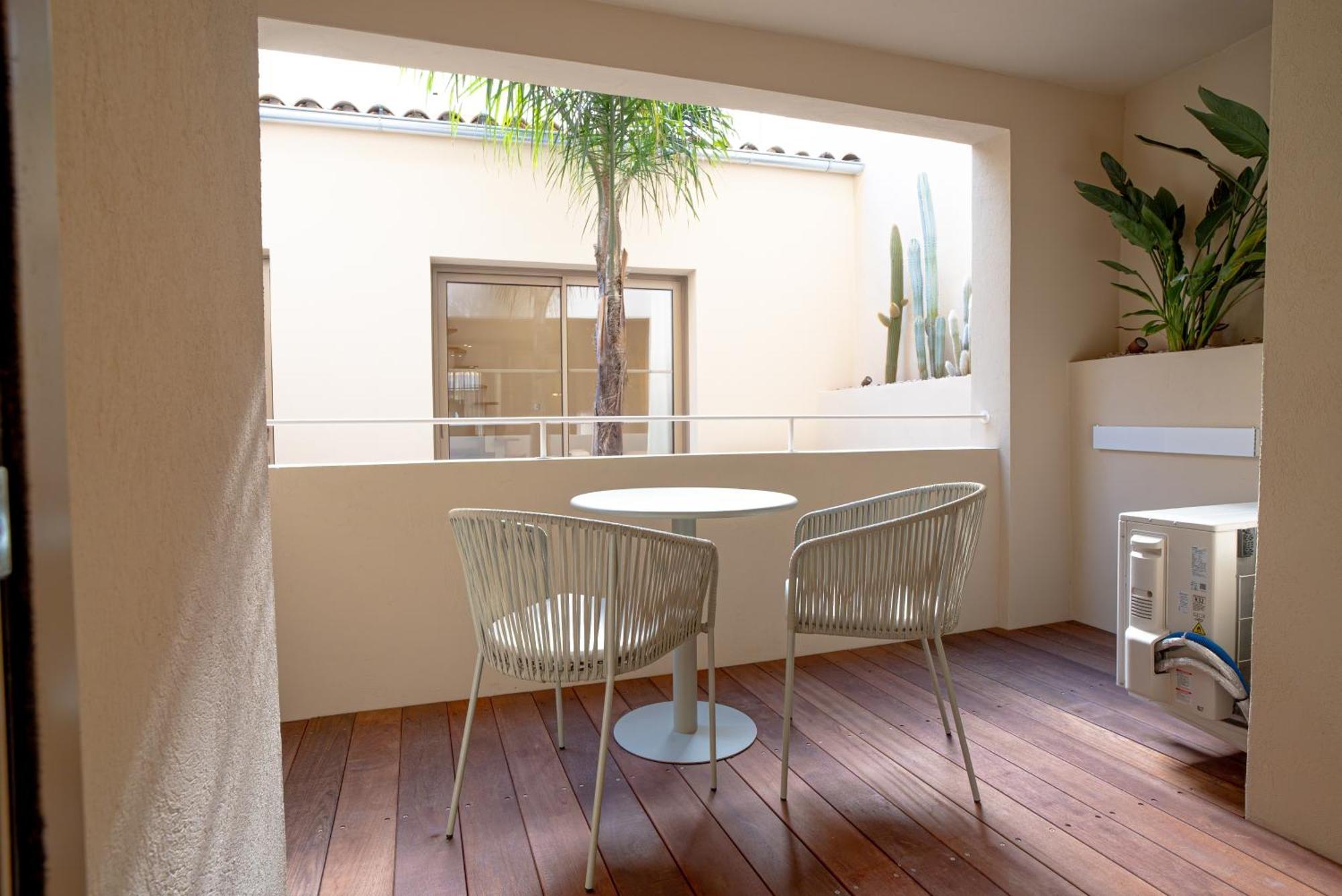 Studios Raffines Avec Terrasses - Plages, Ville Et Gare A Pied - Maison Raphael Saint-Raphaël Exteriér fotografie